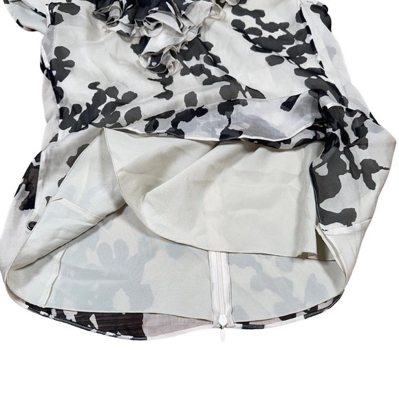 ARMANI COLLEZIONI Ruffled Front Sleeveless Blouse Women’s Size 8 Italy - Picture 2 of 11